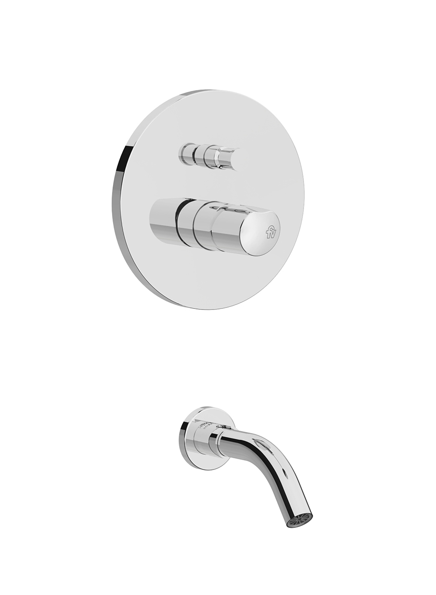 Single handle bath/shower set.