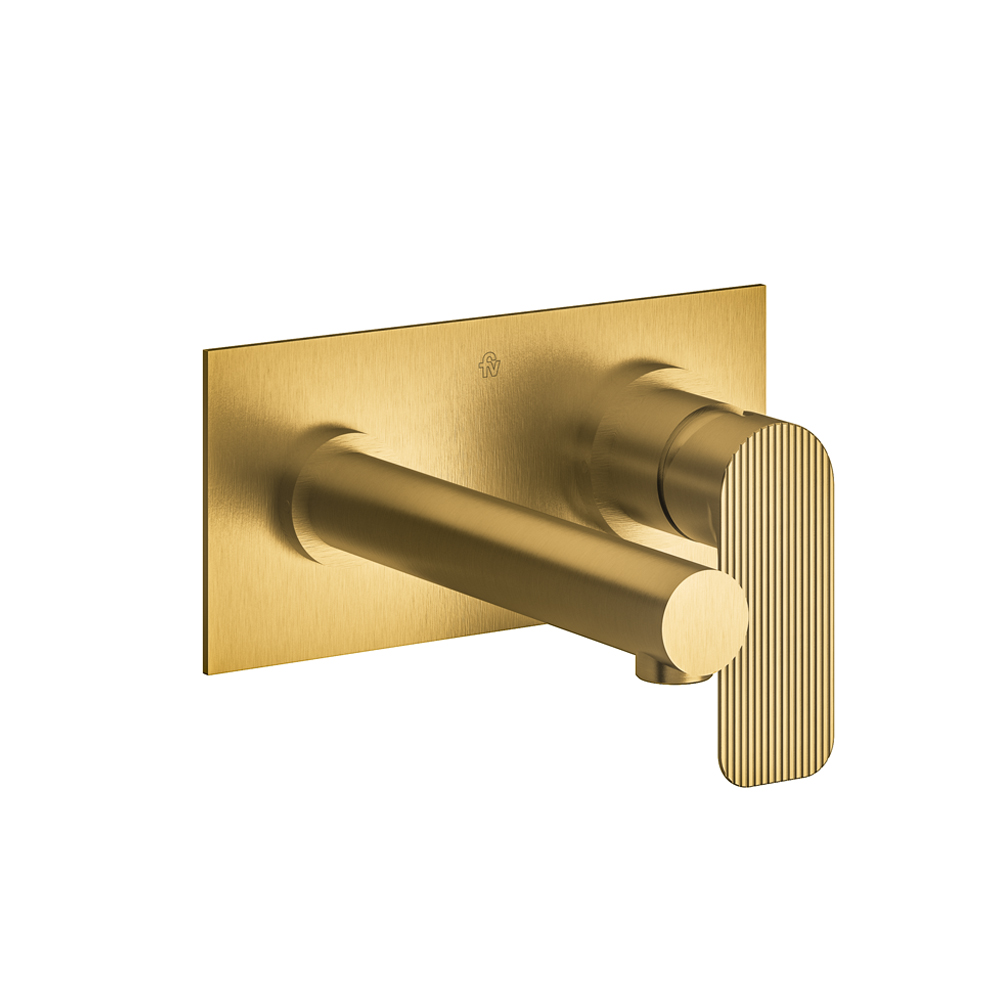 Built-in single handle lavatory set.
